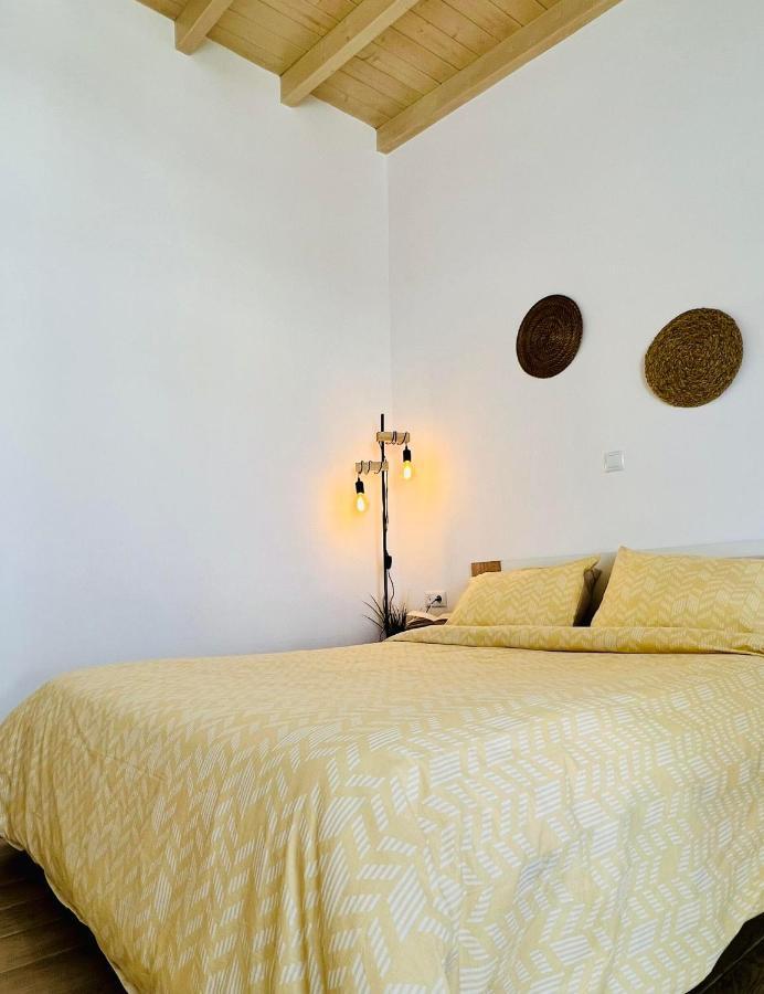 Abuelo Apartment Artemida  Dış mekan fotoğraf
