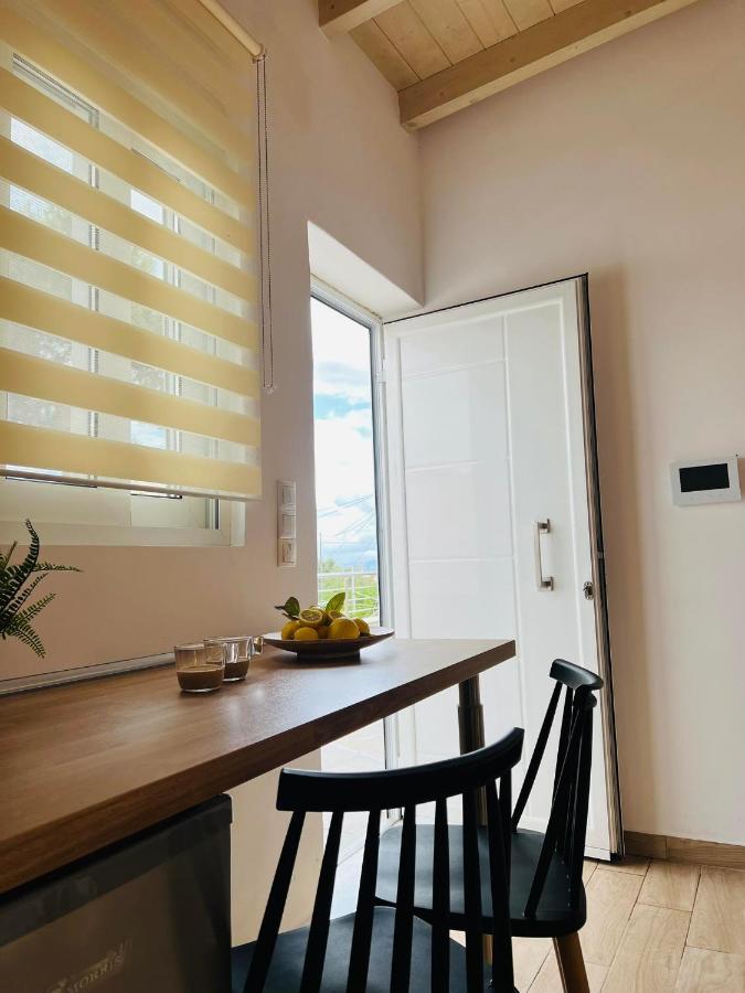 Abuelo Apartment Artemida  Dış mekan fotoğraf